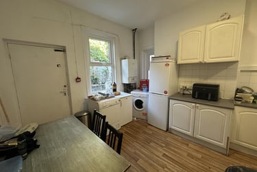 5 bed house, Birchfields Road, Longsight, Manchester, M130XQ - Image 4